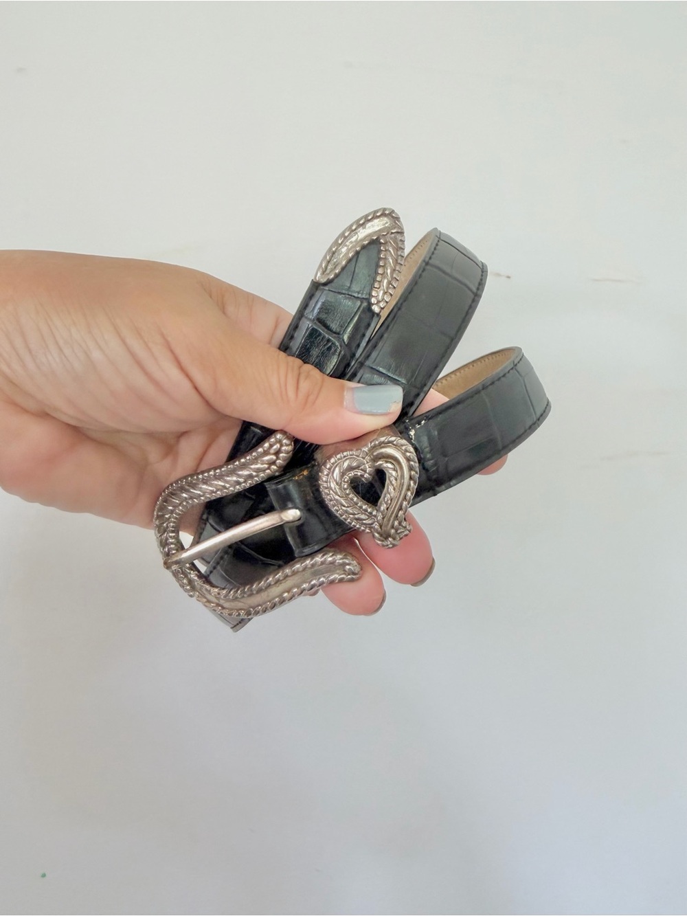 Vintage Black Croc-Embossed Leather Belt with Heart-Tip Silver Buckle Western